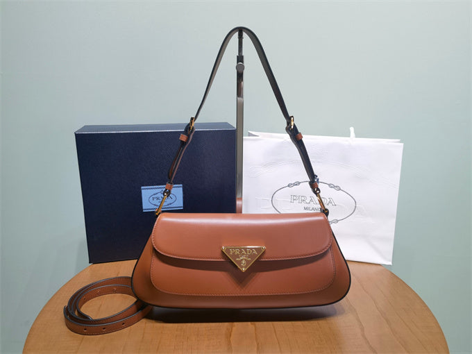 Prada leather shoulder bag brown
