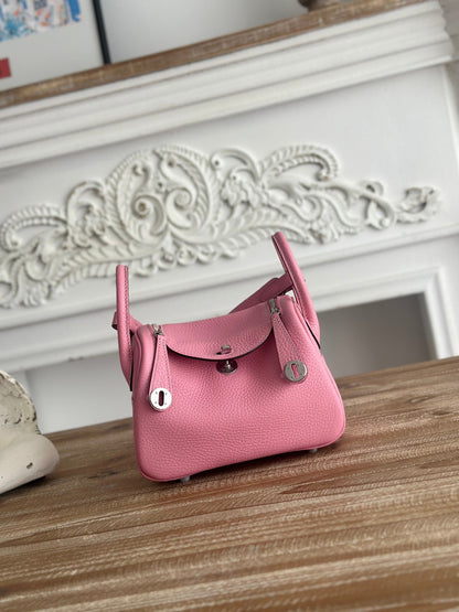 High-end Hermes 2026 Lindy Bag 19cm Togo Leather 2