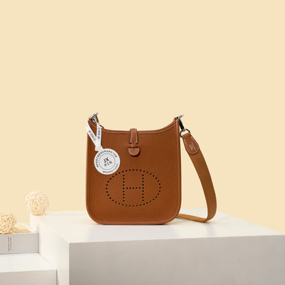 High-end Hermes 2026 Evelyne Bag 17cm Taurillon Clemence Leather 1